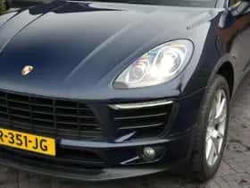 Porsche Macan (2017) thumbnail 30