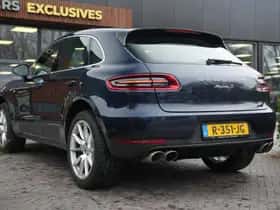 Porsche Macan (2017) thumbnail 35
