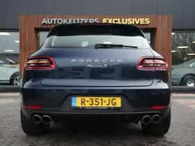 Porsche Macan (2017) thumbnail 9