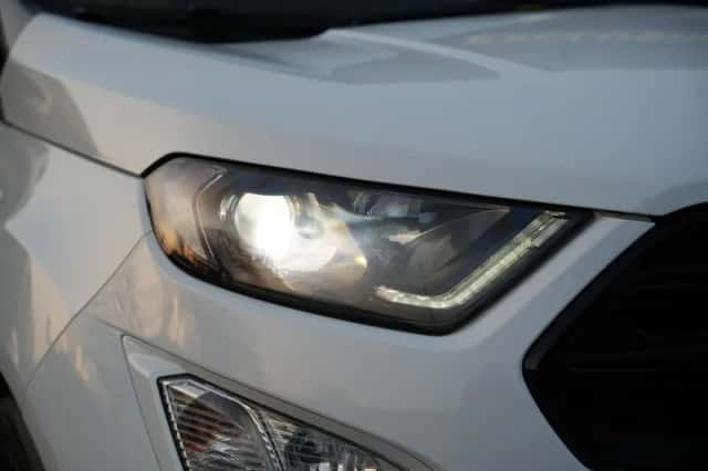 Ford EcoSport (2018) thumbnail 3