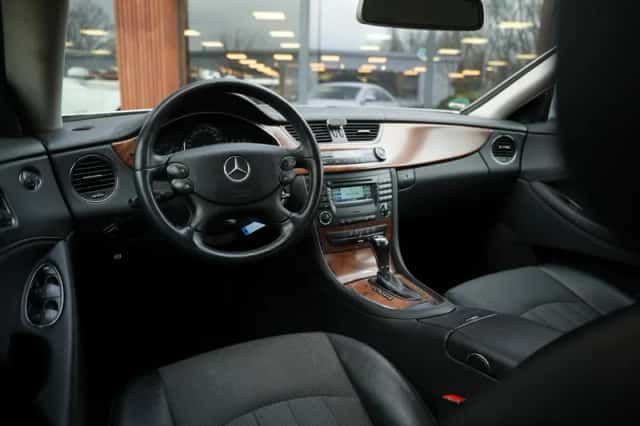 Mercedes-Benz CLS-Klasse (2005) thumbnail 2