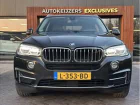 BMW X5 (2017) thumbnail 2