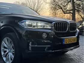 BMW X5 (2017) thumbnail 12