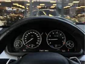 BMW X5 (2017) thumbnail 16