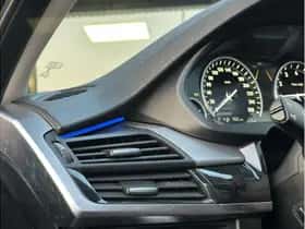 BMW X5 (2017) thumbnail 9