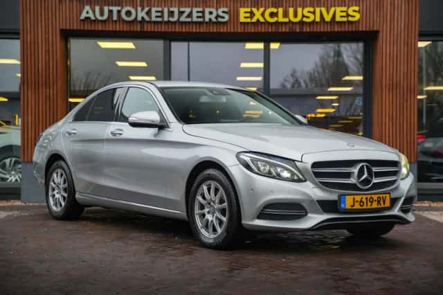 Mercedes-Benz C-Klasse (2014) thumbnail 1
