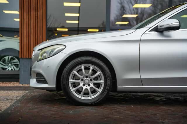 Mercedes-Benz C-Klasse (2014) thumbnail 5