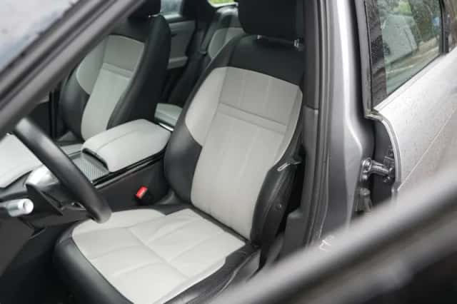 Land Rover Range Rover Evoque (2020) thumbnail 4