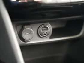 Peugeot 2008 (2018) thumbnail 29