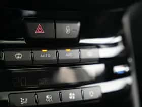 Peugeot 2008 (2018) thumbnail 30