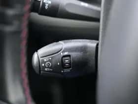 Peugeot 2008 (2018) thumbnail 35