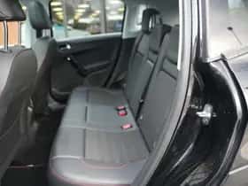 Peugeot 2008 (2018) thumbnail 6