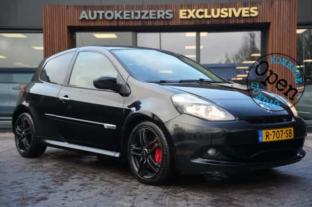Renault Clio (2013) thumbnail 1