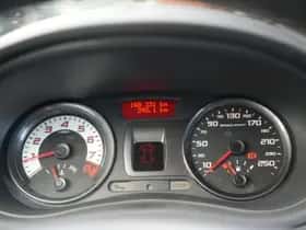 Renault Clio (2013) thumbnail 17