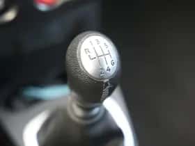 Renault Clio (2013) thumbnail 23