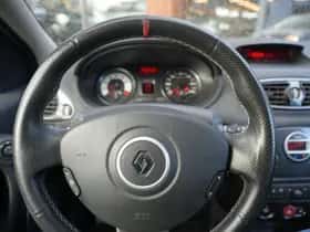 Renault Clio (2013) thumbnail 25