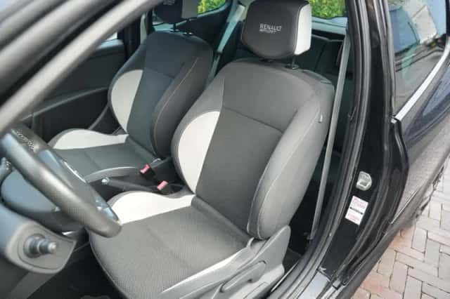 Renault Clio (2013) thumbnail 4
