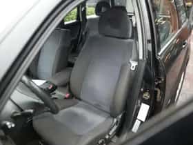 Mitsubishi Outlander (2004) thumbnail 4