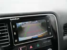Mitsubishi Outlander (2016) thumbnail 34