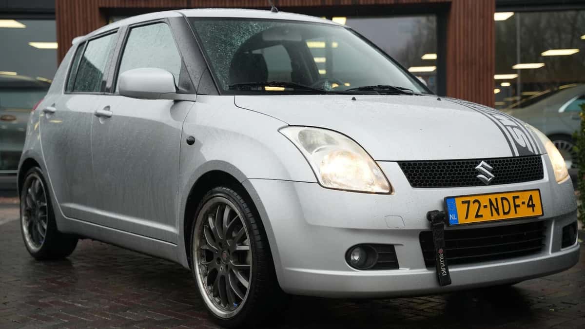 Suzuki Swift (2005) — foto 1