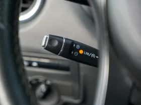 Mercedes-Benz Vito (2015) thumbnail 23