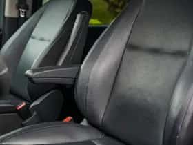 Mercedes-Benz Vito (2015) thumbnail 26