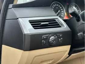 BMW 5-Serie (2009) thumbnail 16