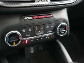 Ford Focus (2020) thumbnail 34