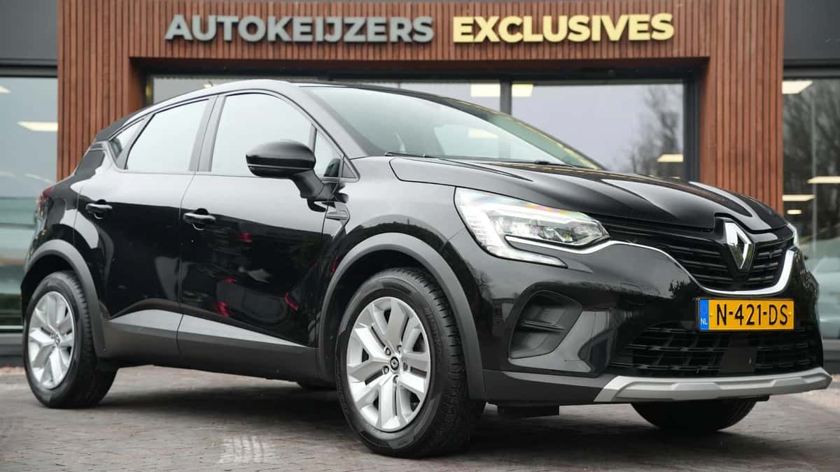 Renault Captur (2021) — foto 1