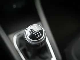 Renault Captur (2021) thumbnail 23