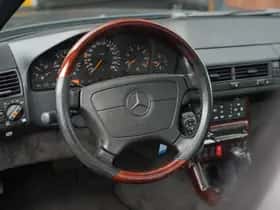 Mercedes-Benz SL-Klasse (1996) thumbnail 8