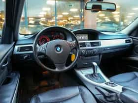 BMW 3-Serie (2011) thumbnail 2