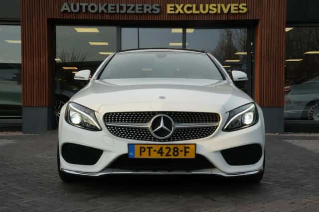 Mercedes-Benz C-Klasse (2016) thumbnail 3