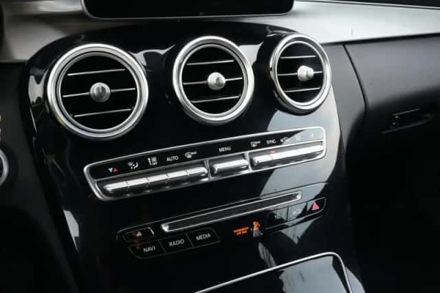 Mercedes-Benz C-Klasse (2016) thumbnail 6