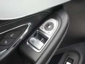 Mercedes-Benz C-Klasse (2016) thumbnail 7