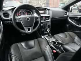 Volvo V40 (2018) thumbnail 2