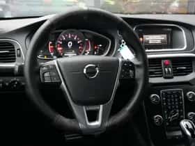 Volvo V40 (2018) thumbnail 15