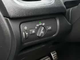 Volvo V40 (2018) thumbnail 21