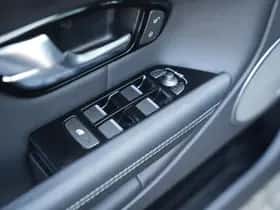 Land Rover Range Rover Evoque (2016) thumbnail 19