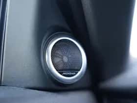 Land Rover Range Rover Evoque (2022) thumbnail 17