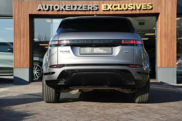 Land Rover Range Rover Evoque (2022) thumbnail 6