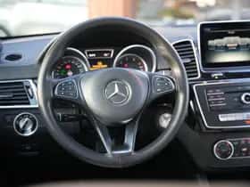 Mercedes-Benz GLE (2015) thumbnail 16