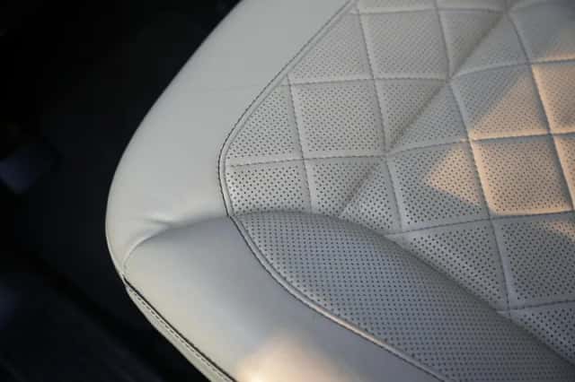 Mercedes-Benz GLE (2015) thumbnail 4