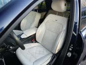 Mercedes-Benz GLE (2015) thumbnail 4
