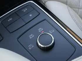 Mercedes-Benz GLE (2015) thumbnail 41