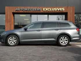 Volkswagen Passat (2016) thumbnail 3