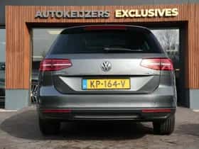 Volkswagen Passat (2016) thumbnail 5