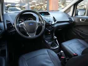 Ford EcoSport (2015) thumbnail 2