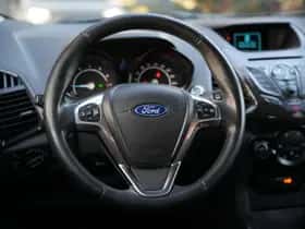 Ford EcoSport (2015) thumbnail 3