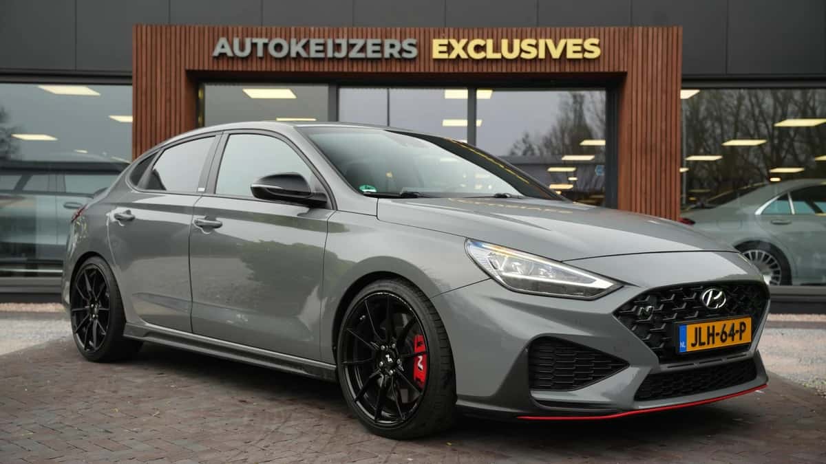Hyundai i30 Fastback (2021) — foto 1